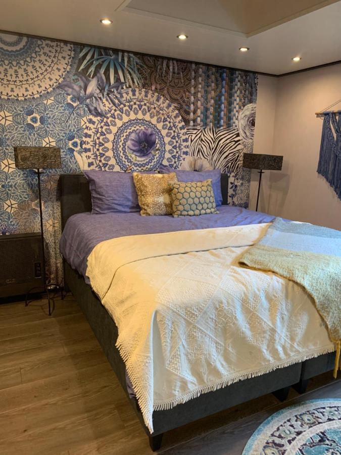 Het Atelier, Sfeervolle B&B Compleet Appartement In Hartje Staphorst Zewnętrze zdjęcie