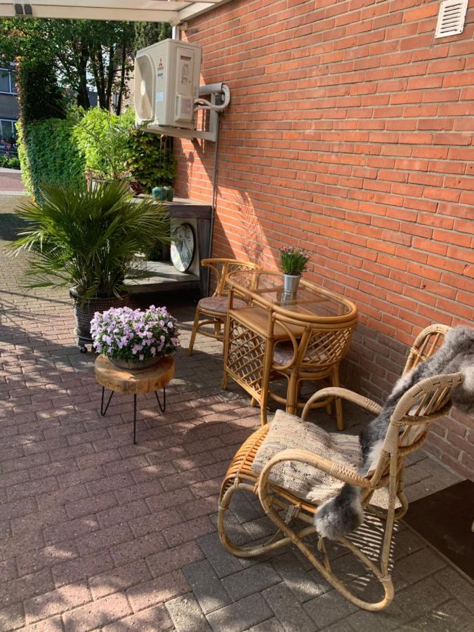 Het Atelier, Sfeervolle B&B Compleet Appartement In Hartje Staphorst Zewnętrze zdjęcie